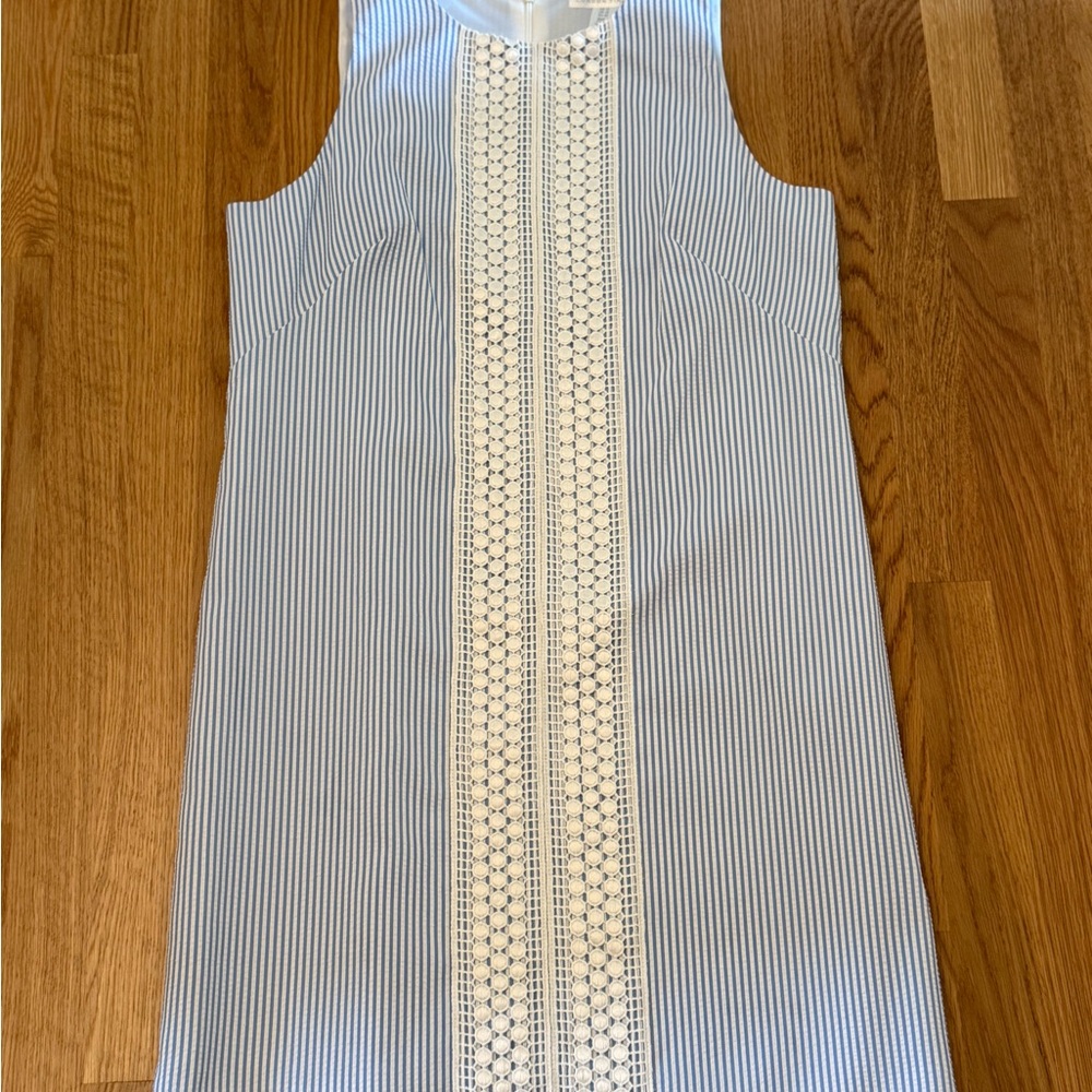 London Times Blue and White Striped Shift sear sucker summer Dress